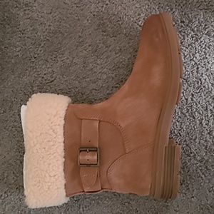 Ugg
